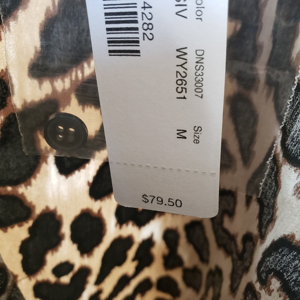 🆕️J. CREW Ruffle Sleeve Leopard Top🆕️ - Picture 13 of 13